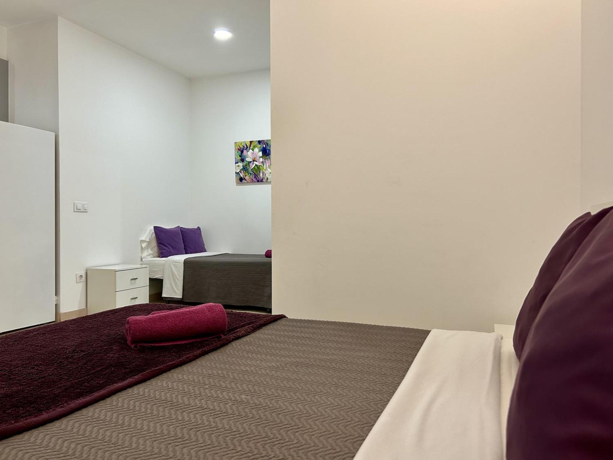 Apartahotel Baldiri Sant Boi de Llobregat Eksteriør billede