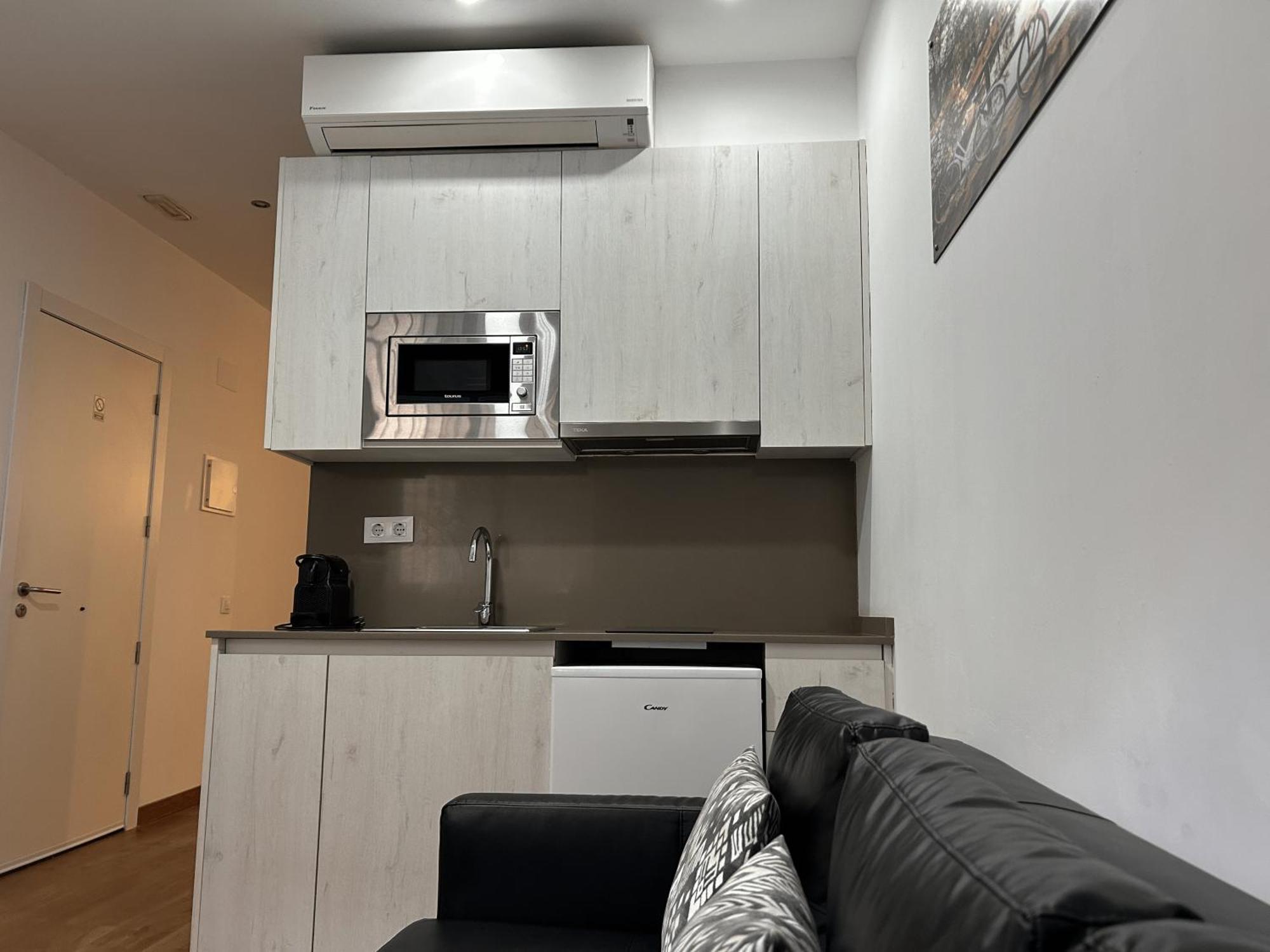 Apartahotel Baldiri Sant Boi de Llobregat Eksteriør billede