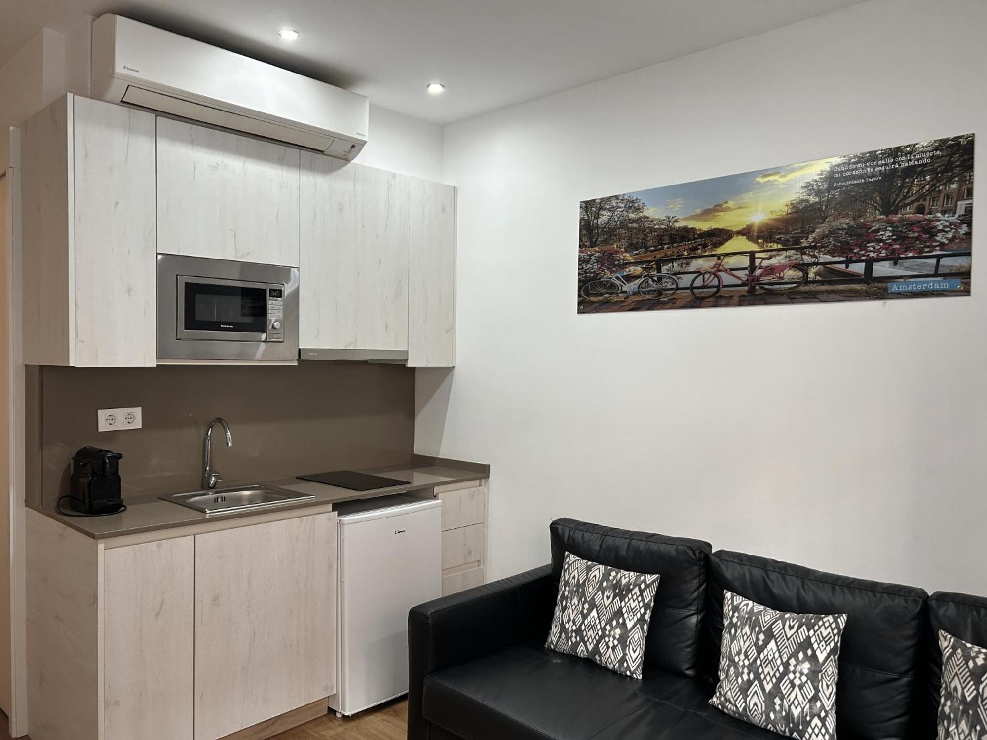 Apartahotel Baldiri Sant Boi de Llobregat Eksteriør billede
