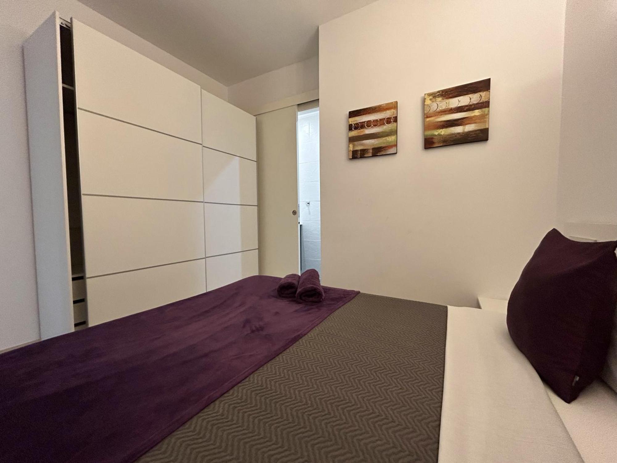 Apartahotel Baldiri Sant Boi de Llobregat Eksteriør billede