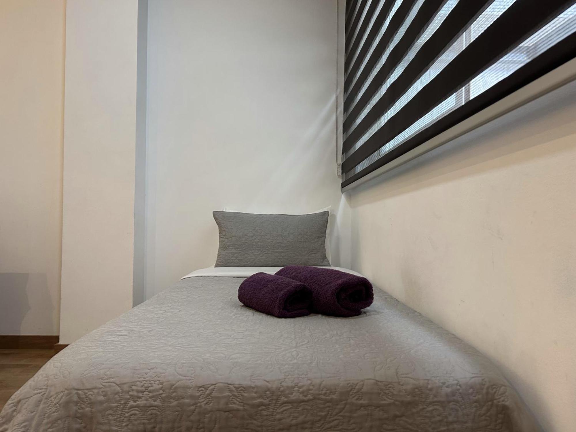 Apartahotel Baldiri Sant Boi de Llobregat Eksteriør billede