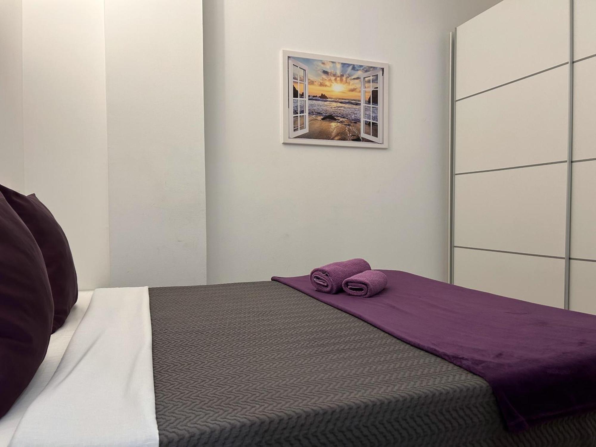 Apartahotel Baldiri Sant Boi de Llobregat Eksteriør billede